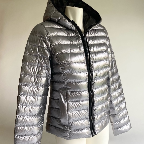 Coach Silver Grey Polyamide Duck Down Packable Hooded Puffer Jacket size S - Picture 6 of 14